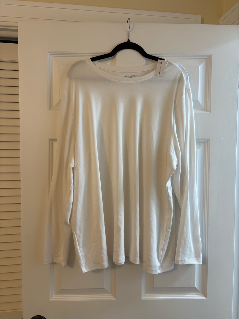 Lane Bryant white Long Sleeve Crewneck